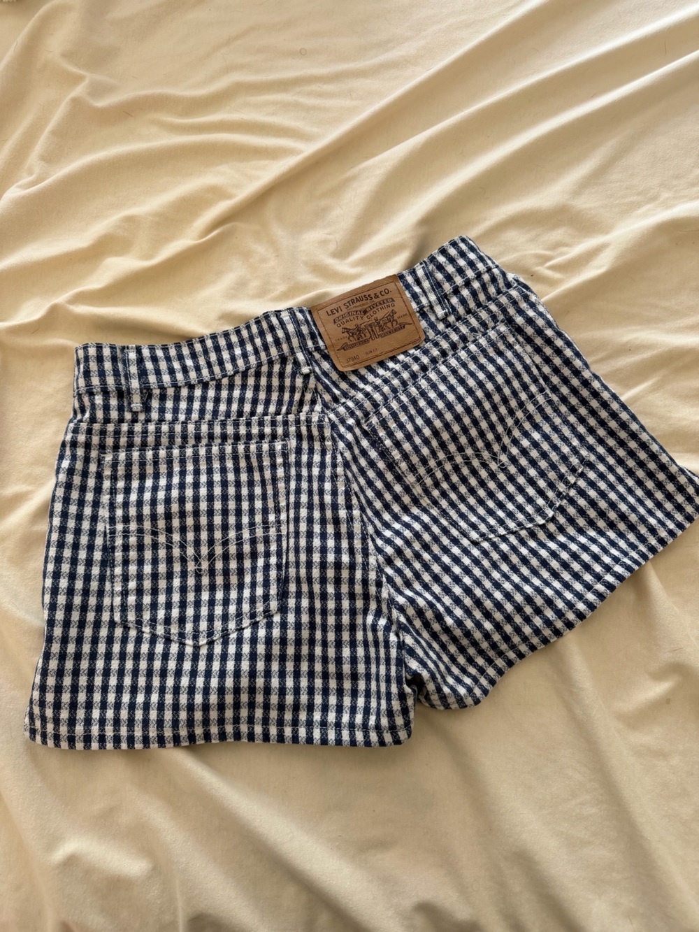 Levi's vintage 1990s Navy & White Gingham Pocket shorts